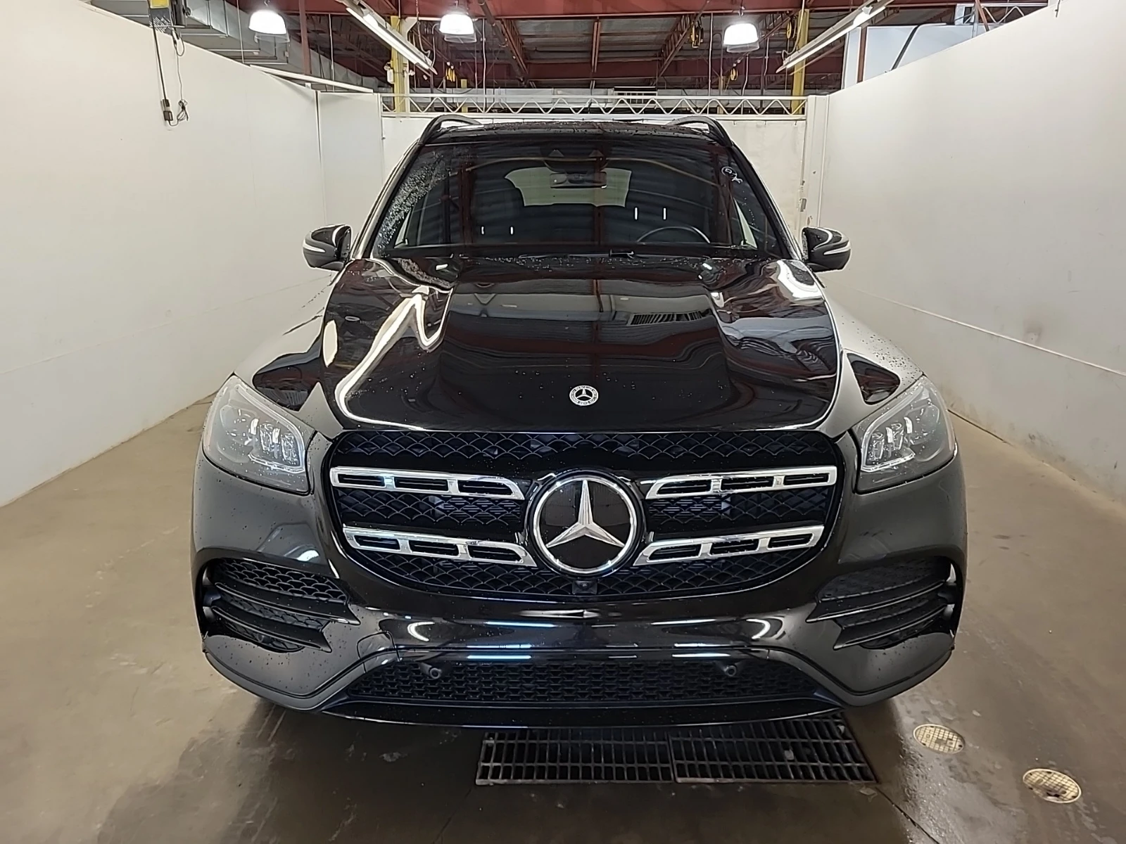 Mercedes-Benz GLS580 4MATIC * CARFAX * АвтоКредит * Цена до България*  - изображение 6