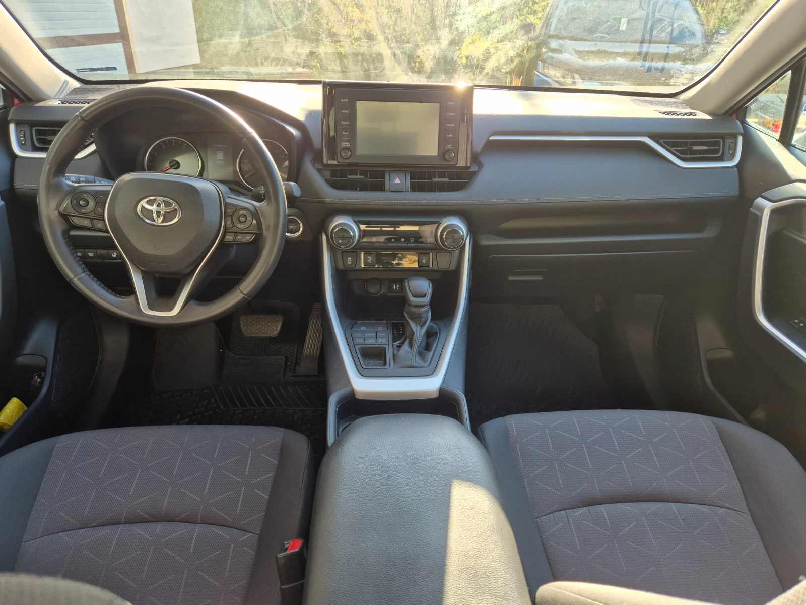 Toyota Rav4 2.5i, 4x4, снимка 11 - Автомобили и джипове - 54685316