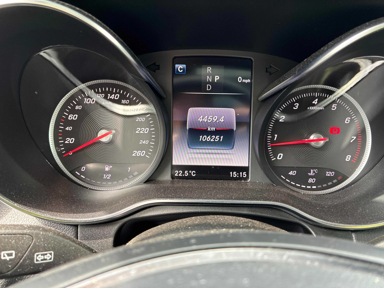 Mercedes-Benz GLC 300 /2 КЛЮЧА * ПАНОРАМА * CARFAX * АВТО КРЕДИТ, снимка 11 - Автомобили и джипове - 55121616