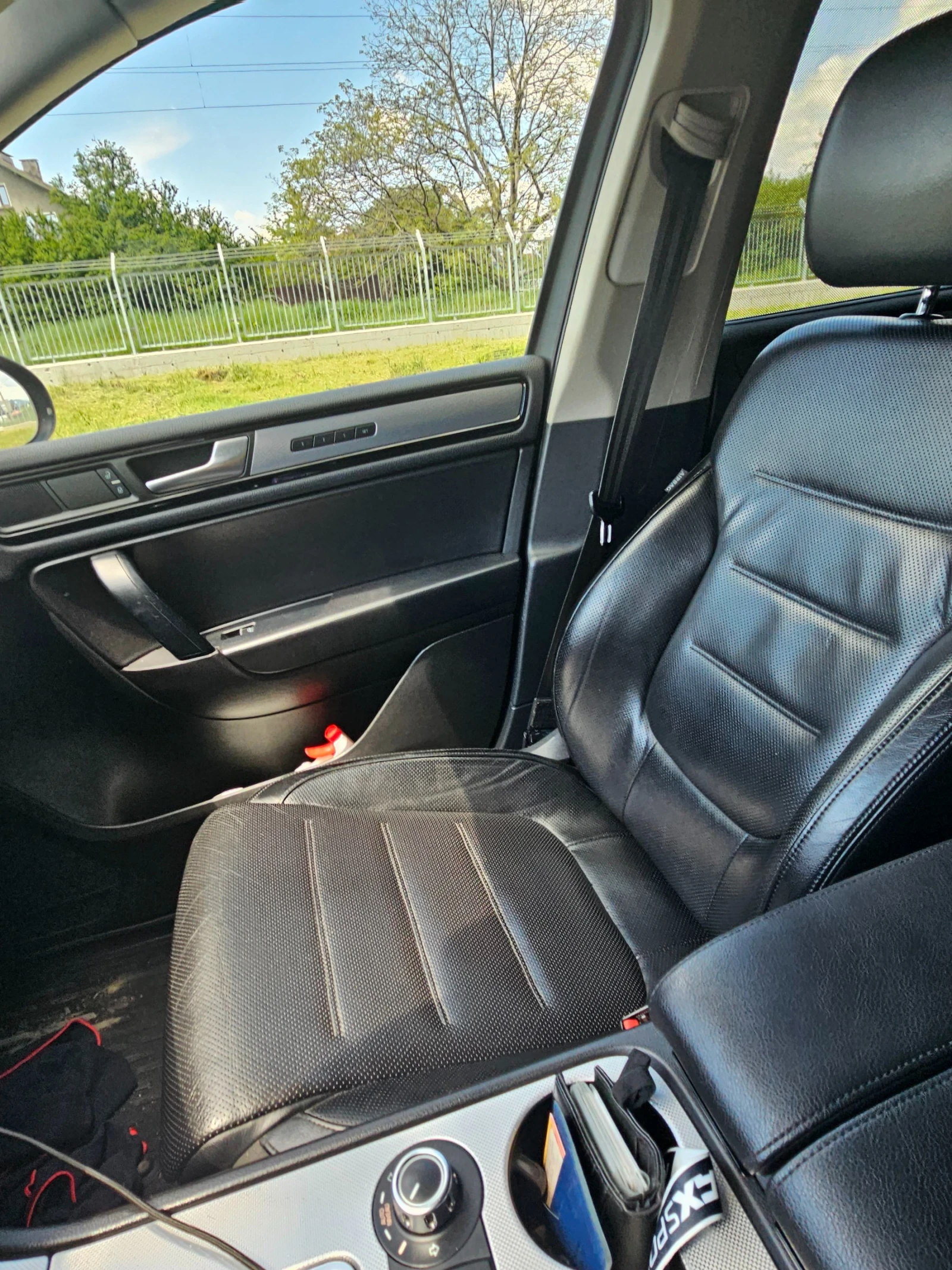 VW Touareg, снимка 10 - Автомобили и джипове - 55683369
