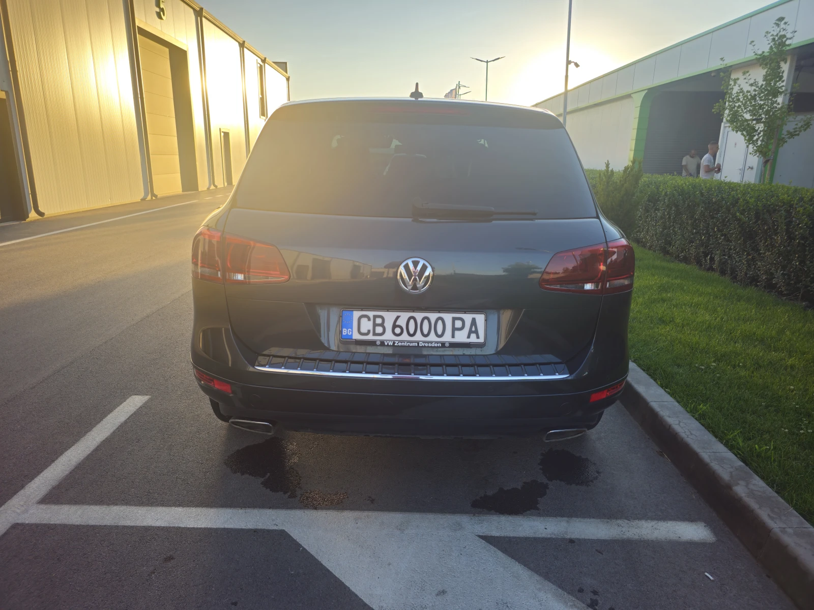 VW Touareg, снимка 4 - Автомобили и джипове - 55683369