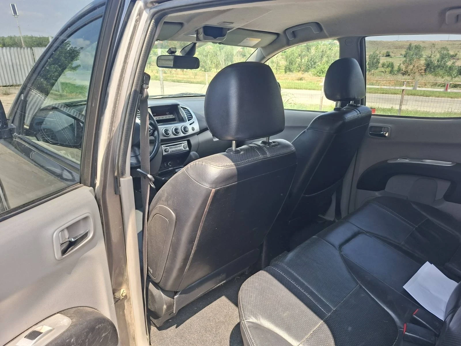 Mitsubishi L200, снимка 6 - Автомобили и джипове - 55854240