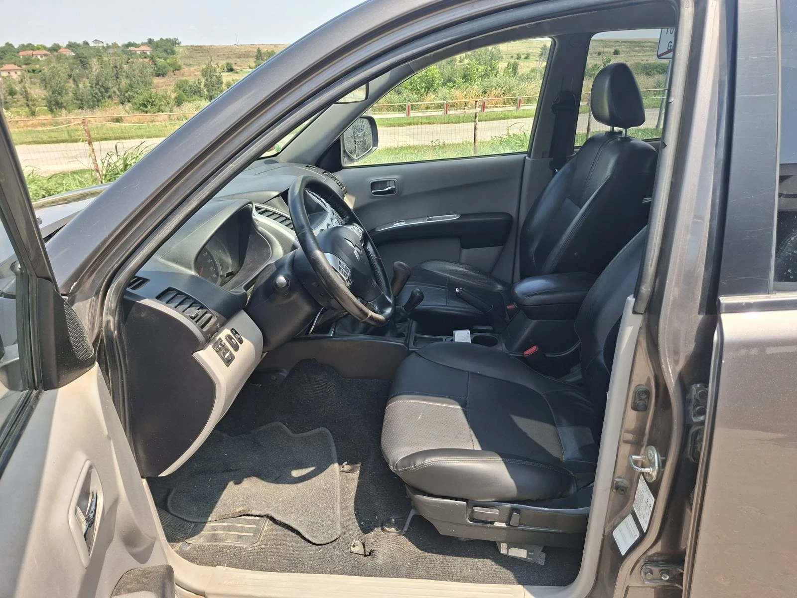 Mitsubishi L200, снимка 7 - Автомобили и джипове - 55854240