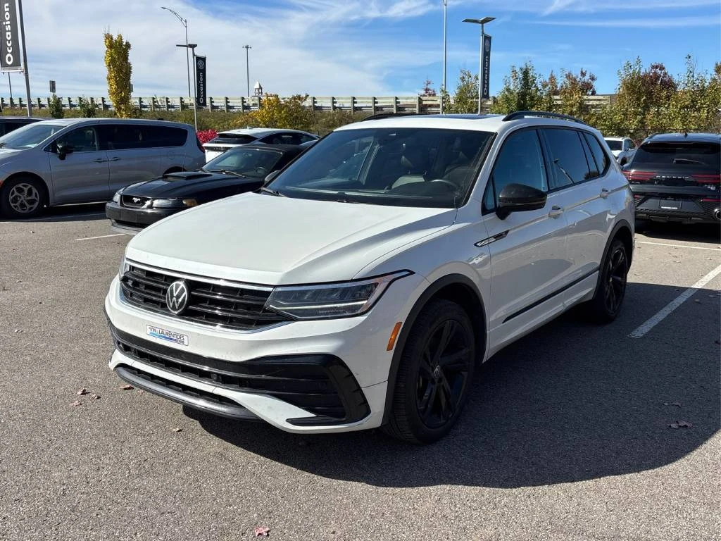 VW Tiguan R-Line Black Edition * CARFAX* ОПЦИЯ ЗА ФИНАНСИРАН