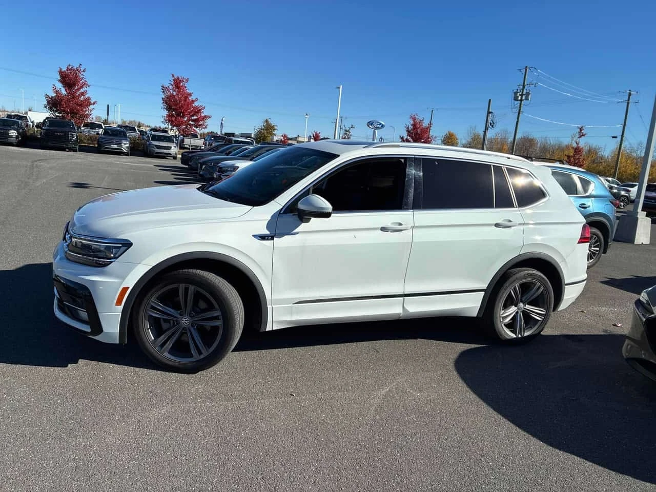 VW Tiguan Highline | CARFAX | ����� �� ����������� | Mobile.bg � ����������� 3