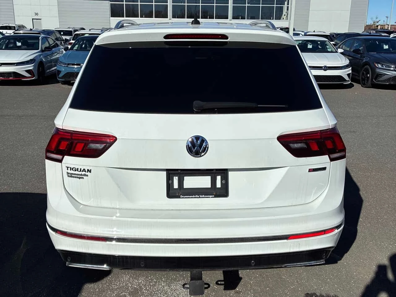 VW Tiguan Highline | CARFAX | ����� �� ����������� | Mobile.bg � ����������� 5