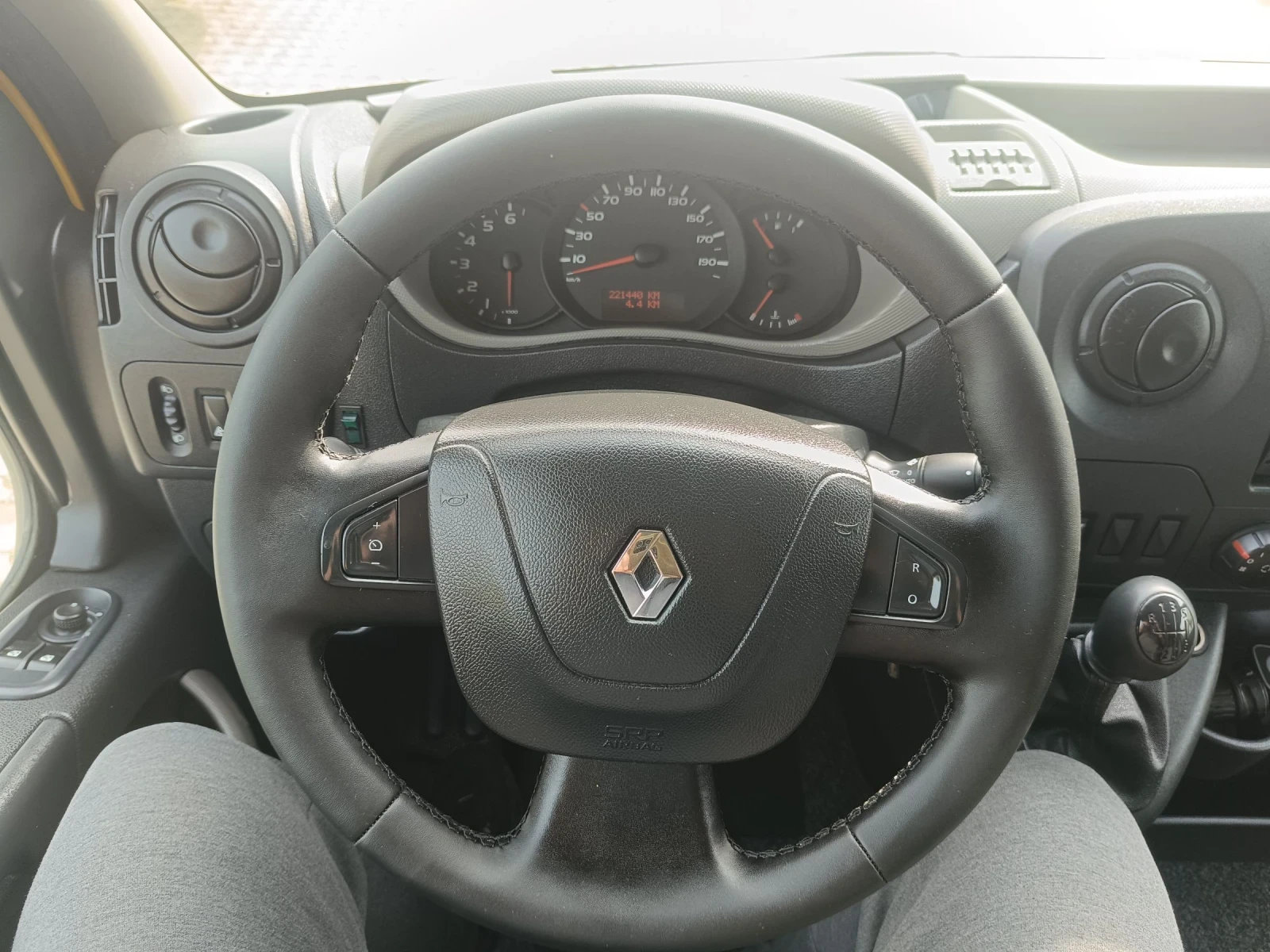 Renault Master 2.3dci MAXXI 3.5т. дв.гум. - изображение 8