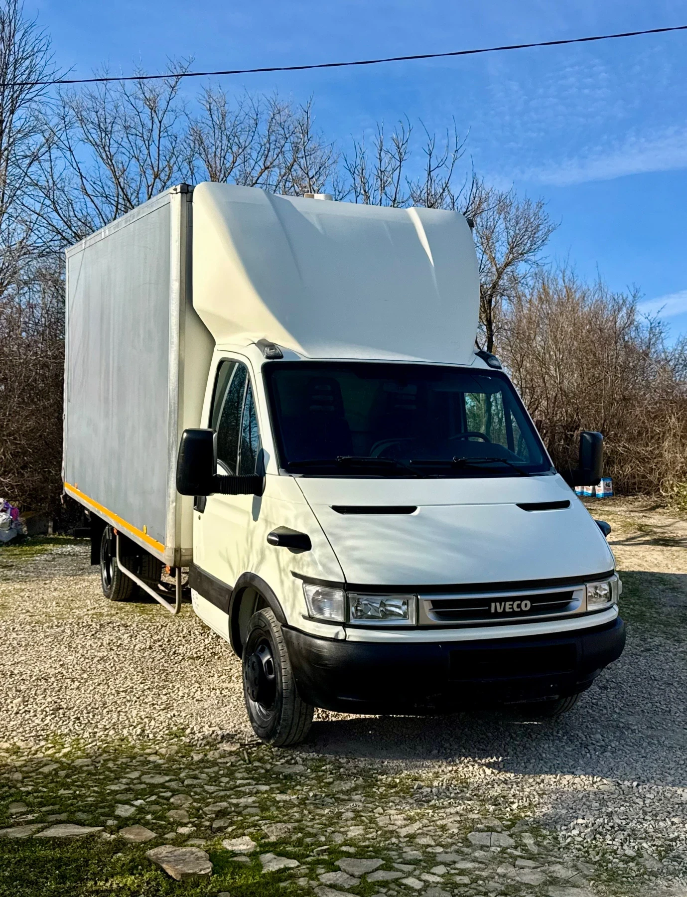 Iveco Daily 4.30м. ДЪЛЖИНА* Падащ борд* Реален пробег, снимка 9 - Бусове и автобуси - 55991230