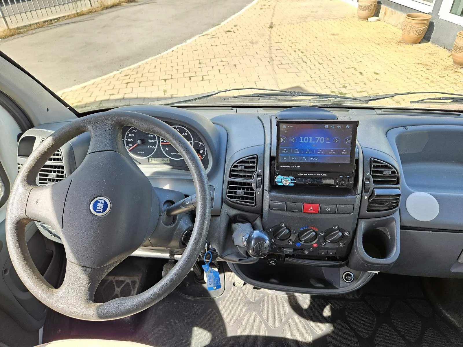 Кемпер Burstner T 625  - изображение 6