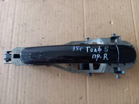 Дръжка врата предна дясна външна Фолксваген Голф 5 (ч)