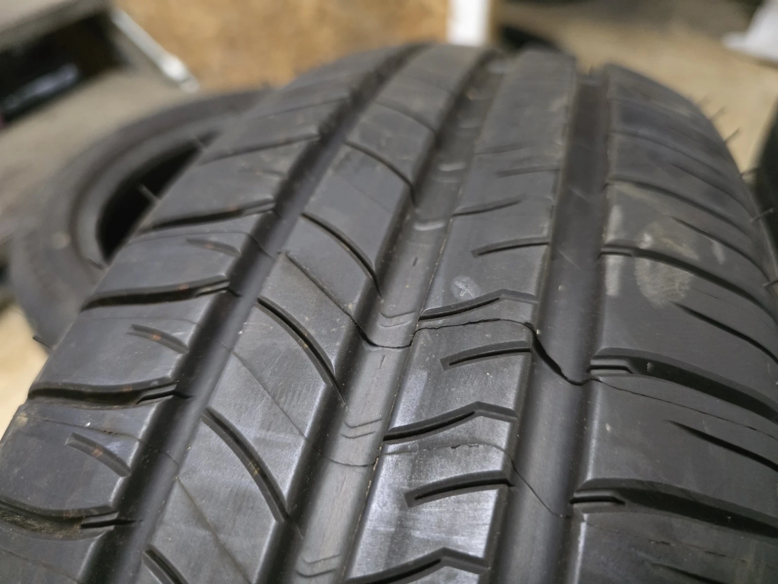 Гуми Летни 185/65R15, снимка 6 - Гуми и джанти - 56664481