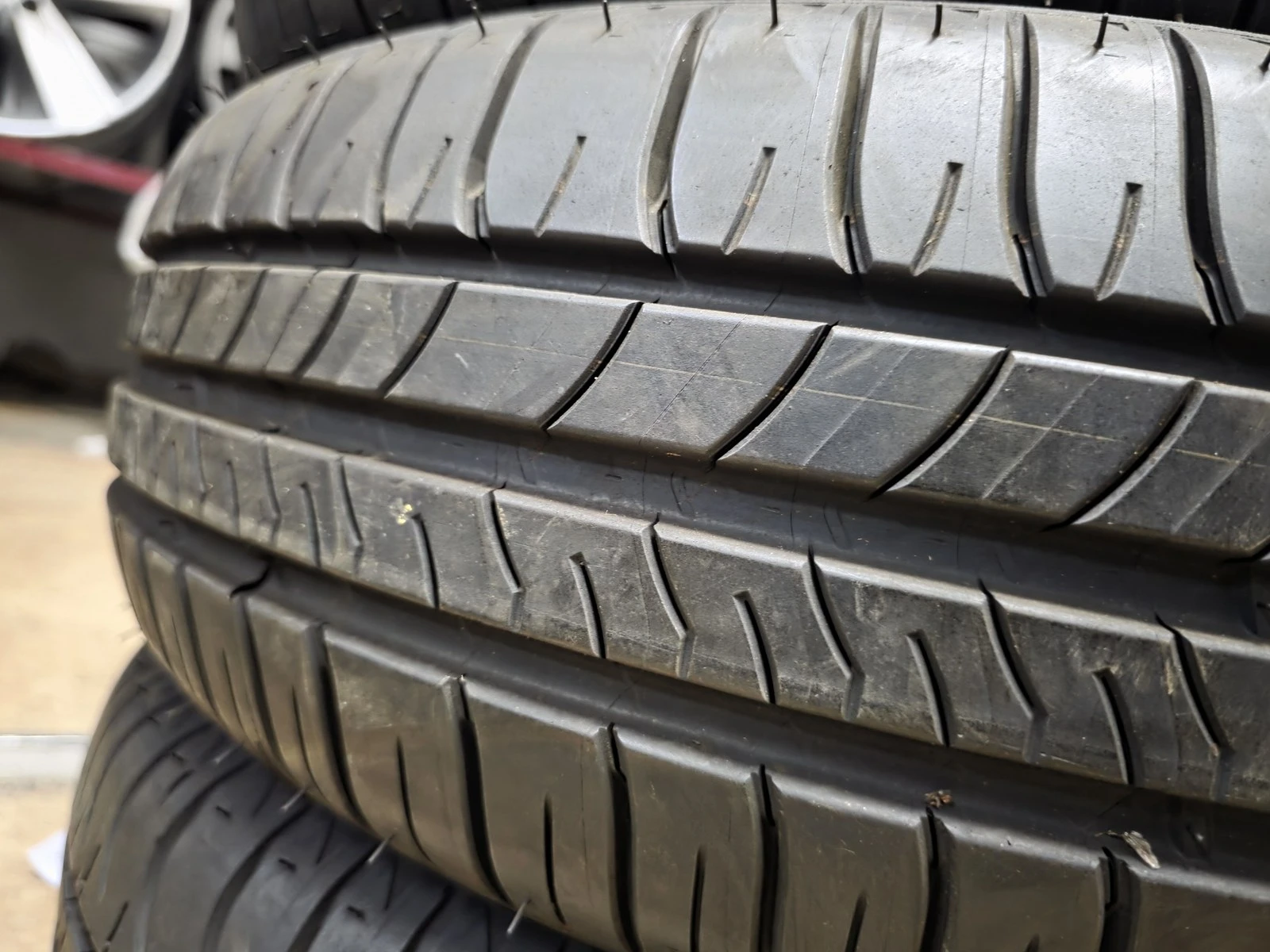 Гуми Летни 185/65R15, снимка 3 - Гуми и джанти - 56664481