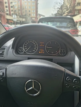Mercedes-Benz A 180, снимка 7