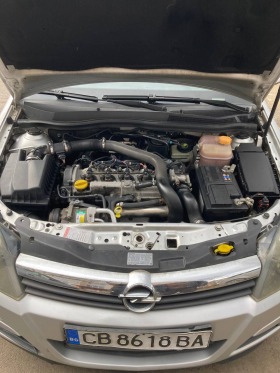 Opel Astra 1.7 CTDI, снимка 5 - Автомобили и джипове - 45296914