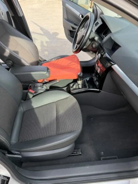 Opel Astra - 4400 лв. - 69973262 | Car24.bg