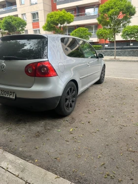 VW Golf 1.6 fsi 6 скорости  - 2200 € / 4302.83 лв. - 14070264 5