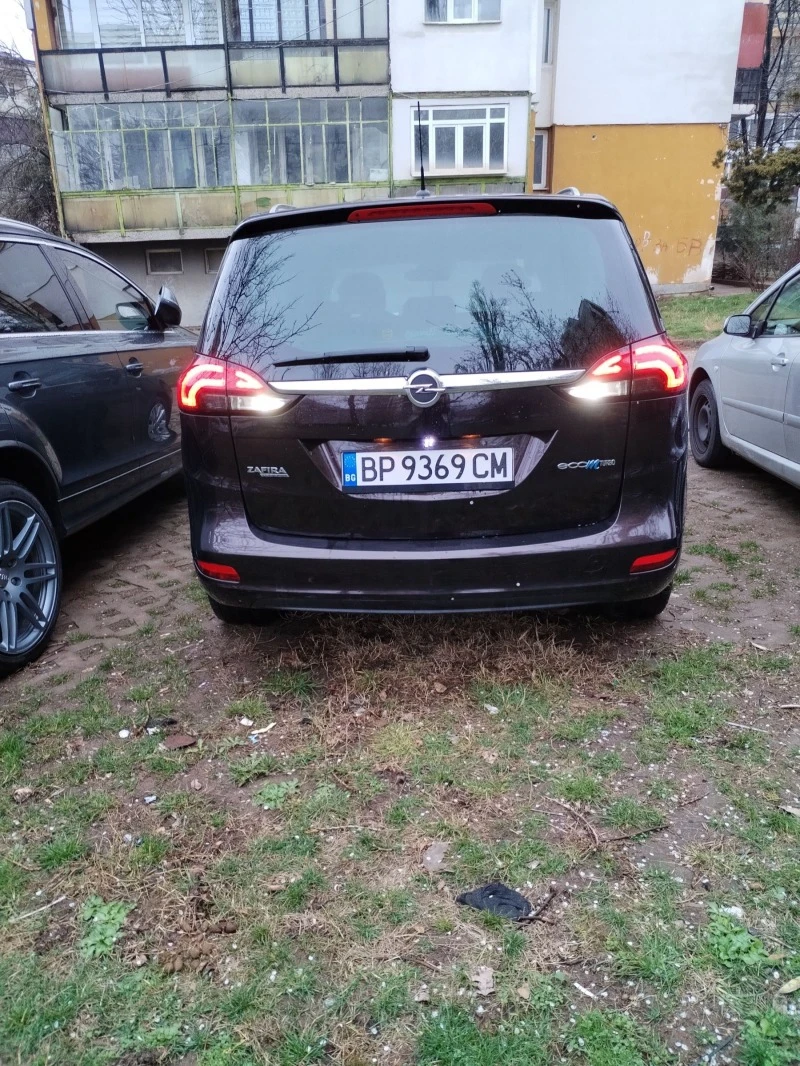 Opel Zafira, снимка 11 - Автомобили и джипове - 47005608