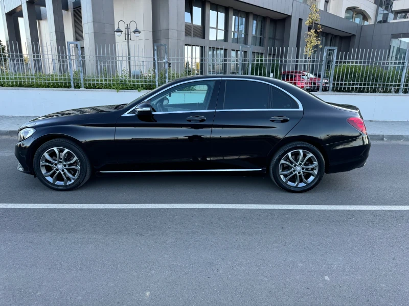 Mercedes-Benz C 220 Avangarde, снимка 7 - Автомобили и джипове - 47685230