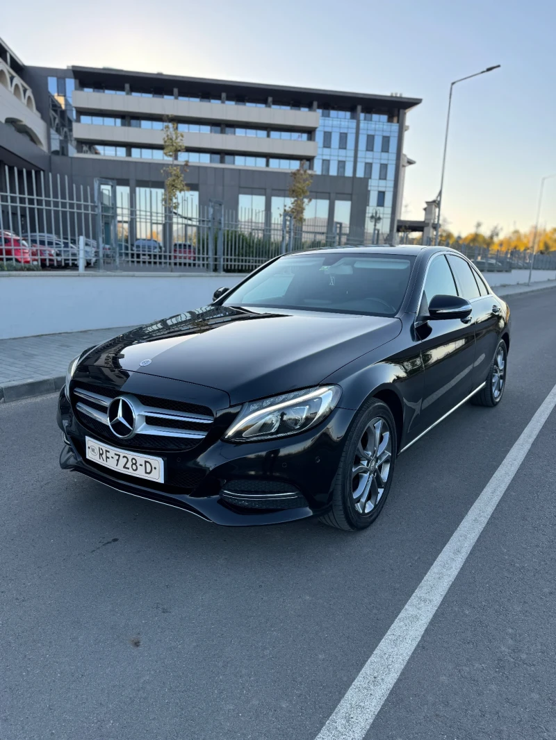 Mercedes-Benz C 220 Avangarde, снимка 1 - Автомобили и джипове - 47685230