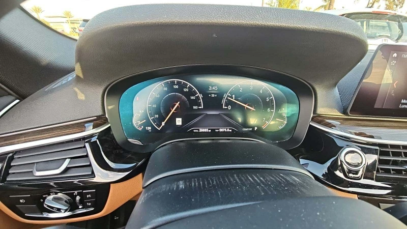 BMW 540 НАЛИЧНА СЕРВИЗНА, * 360 , HEAD-UP DISPLAY, снимка 6 - Автомобили и джипове - 48254903