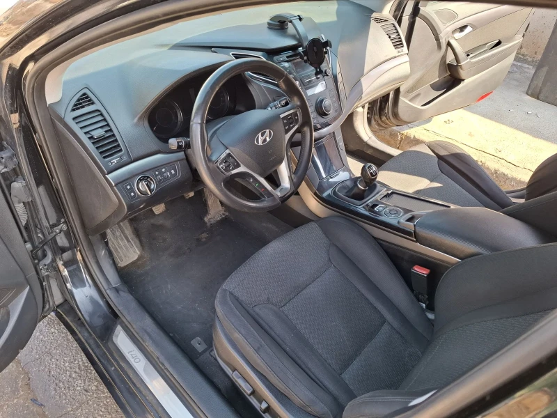 Hyundai I40 1.7crdi Facelift, снимка 4 - Автомобили и джипове - 49262163