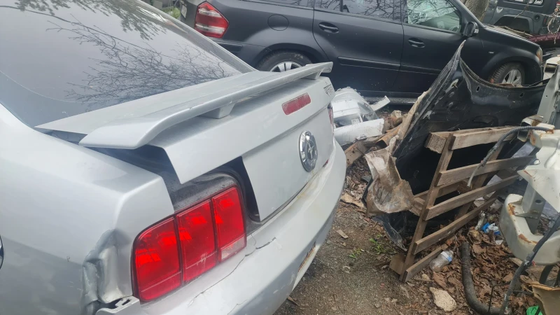 Ford Mustang 4000, снимка 2 - Автомобили и джипове - 50000793