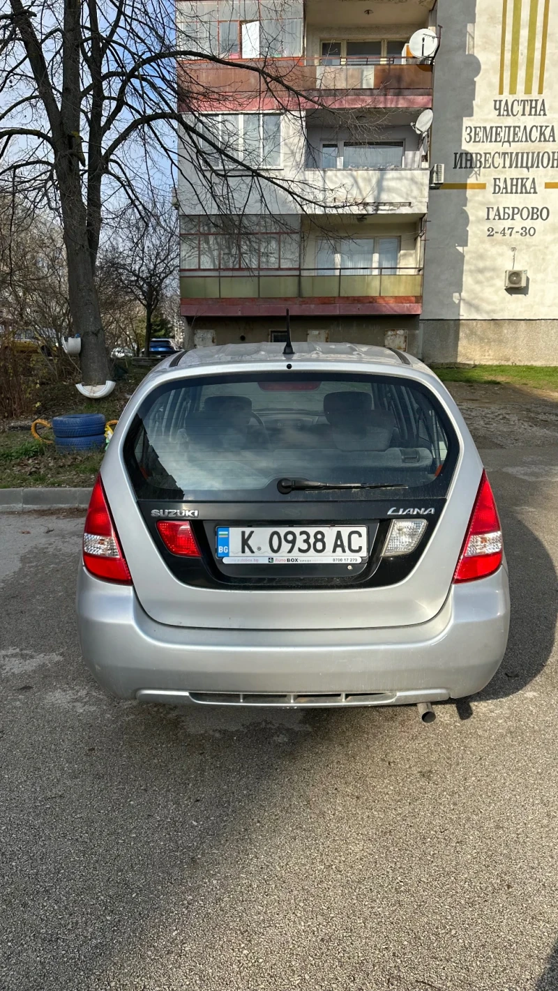Suzuki Liana 1.6i, снимка 2 - Автомобили и джипове - 52958563