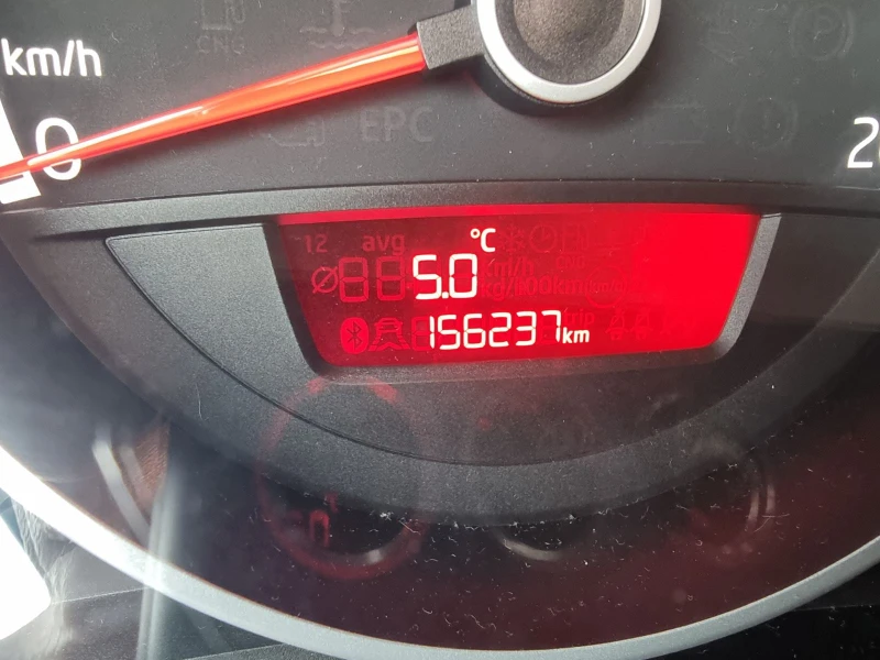 VW Up 1.0 ECOUP CNG КЛИМАТИК, снимка 13 - Автомобили и джипове - 53221318