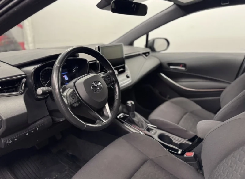 Toyota Corolla Touring Sports Hybrid Представителство Швеция, снимка 6 - Автомобили и джипове - 53300915