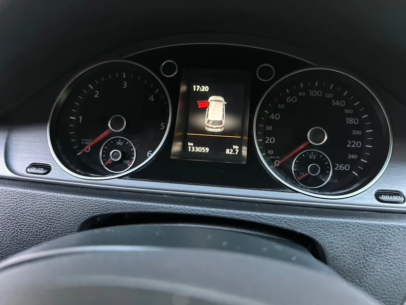 VW Passat 1.6TDI 105k.c. 133000km , снимка 13 - Автомобили и джипове - 53395294
