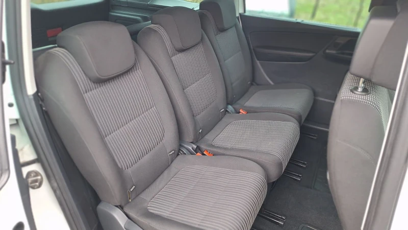 Seat Alhambra 2.0TDI(4x4)184kc Автоматик, снимка 12 - Автомобили и джипове - 53484816