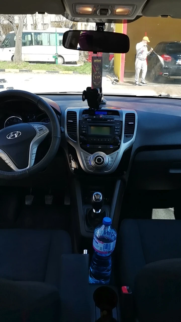 Hyundai Ix20, снимка 7 - Автомобили и джипове - 54113040