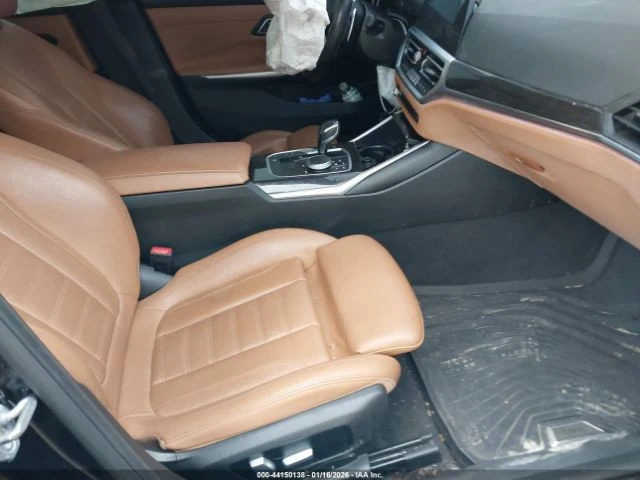 BMW 330 * xDrive* КОЖА* ПОДГРЕВ* ШИБИДАХ* , снимка 5 - Автомобили и джипове - 54549089