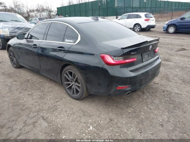 BMW 330 * xDrive* КОЖА* ПОДГРЕВ* ШИБИДАХ* , снимка 3 - Автомобили и джипове - 54549089