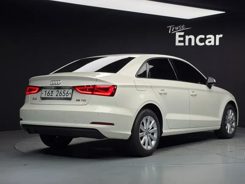 Audi A3 25 Tdi 8V, снимка 2 - Автомобили и джипове - 56112378