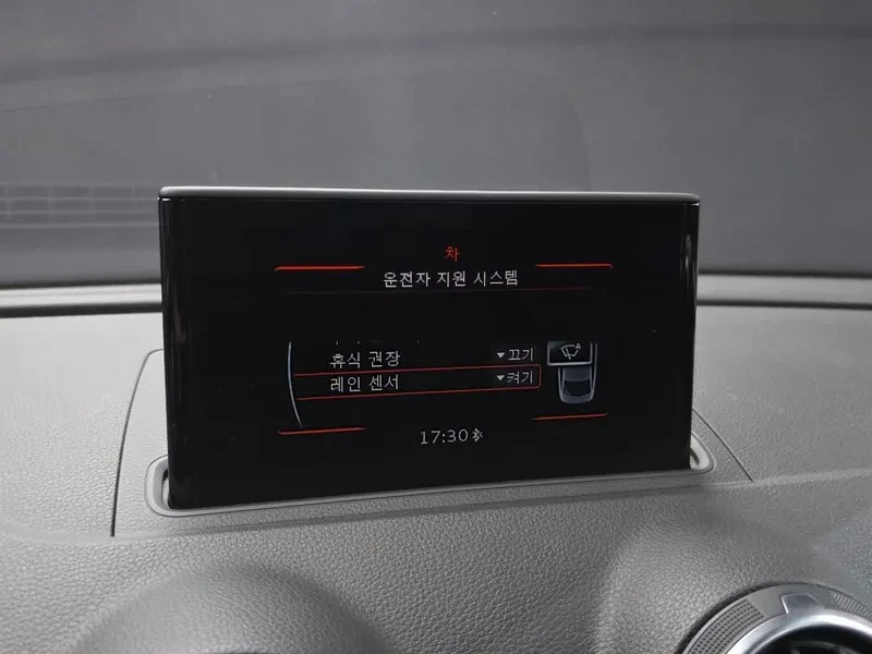 Audi A3 25 Tdi 8V, снимка 17 - Автомобили и джипове - 56112378