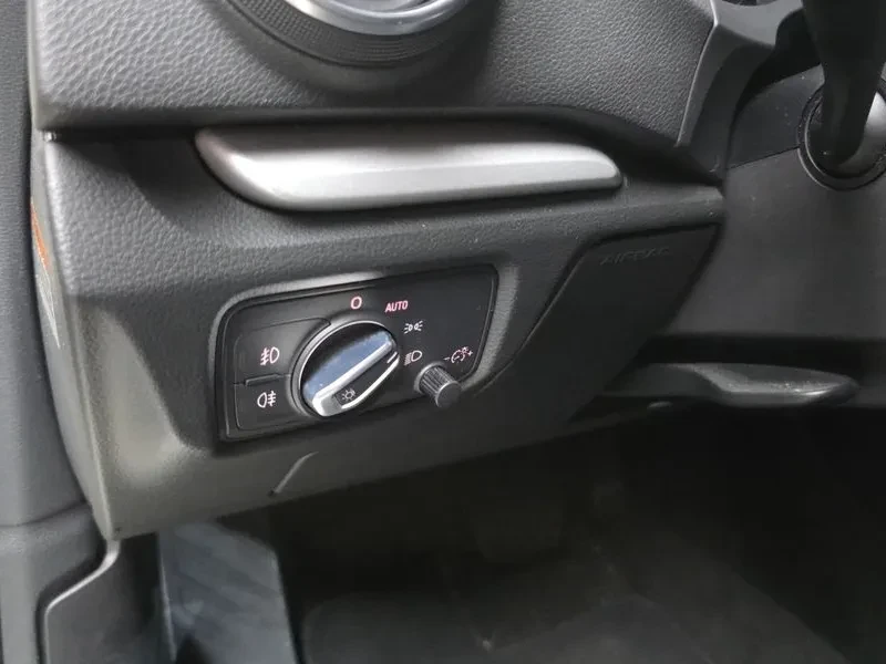 Audi A3 25 Tdi 8V, снимка 16 - Автомобили и джипове - 56112378
