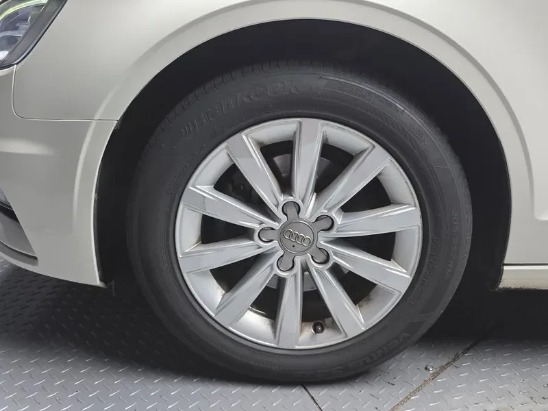 Audi A3 25 Tdi 8V, снимка 5 - Автомобили и джипове - 56112378