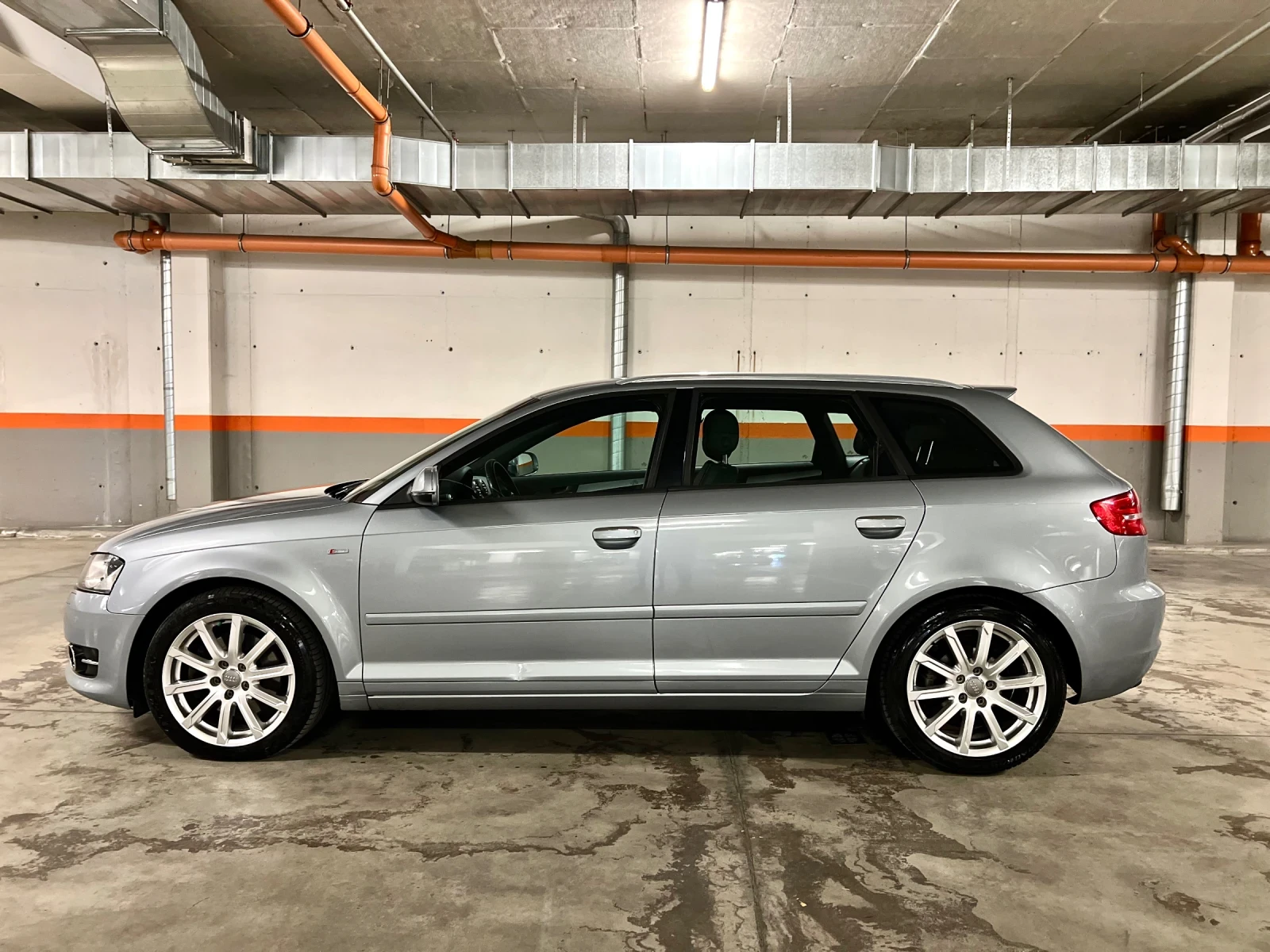 Audi A3 2.0TDI-S-Line-Automatic-лизинг през Уникредит  - изображение 4