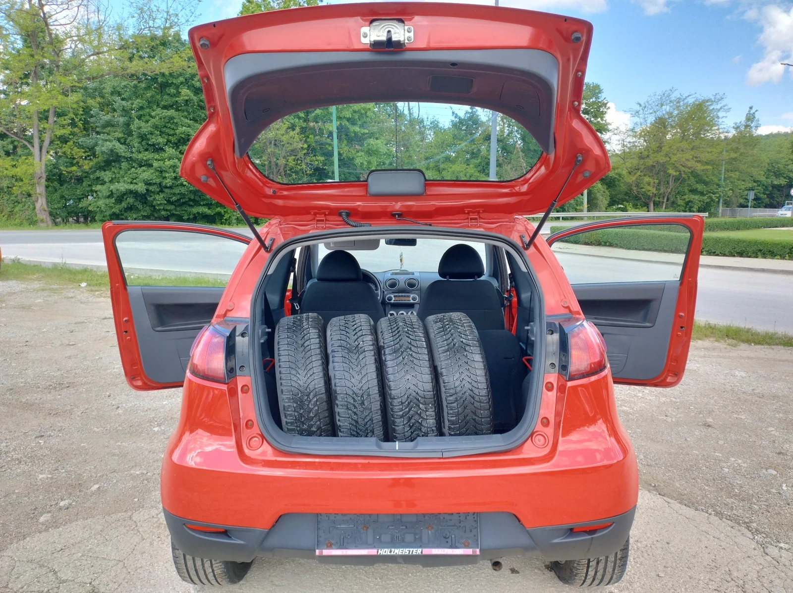 Mitsubishi Colt 1.1i - изображение 9