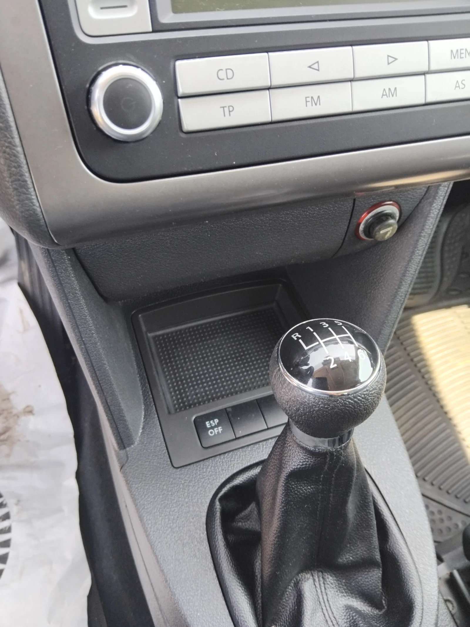 VW Touran 1.9Tdi  - изображение 8