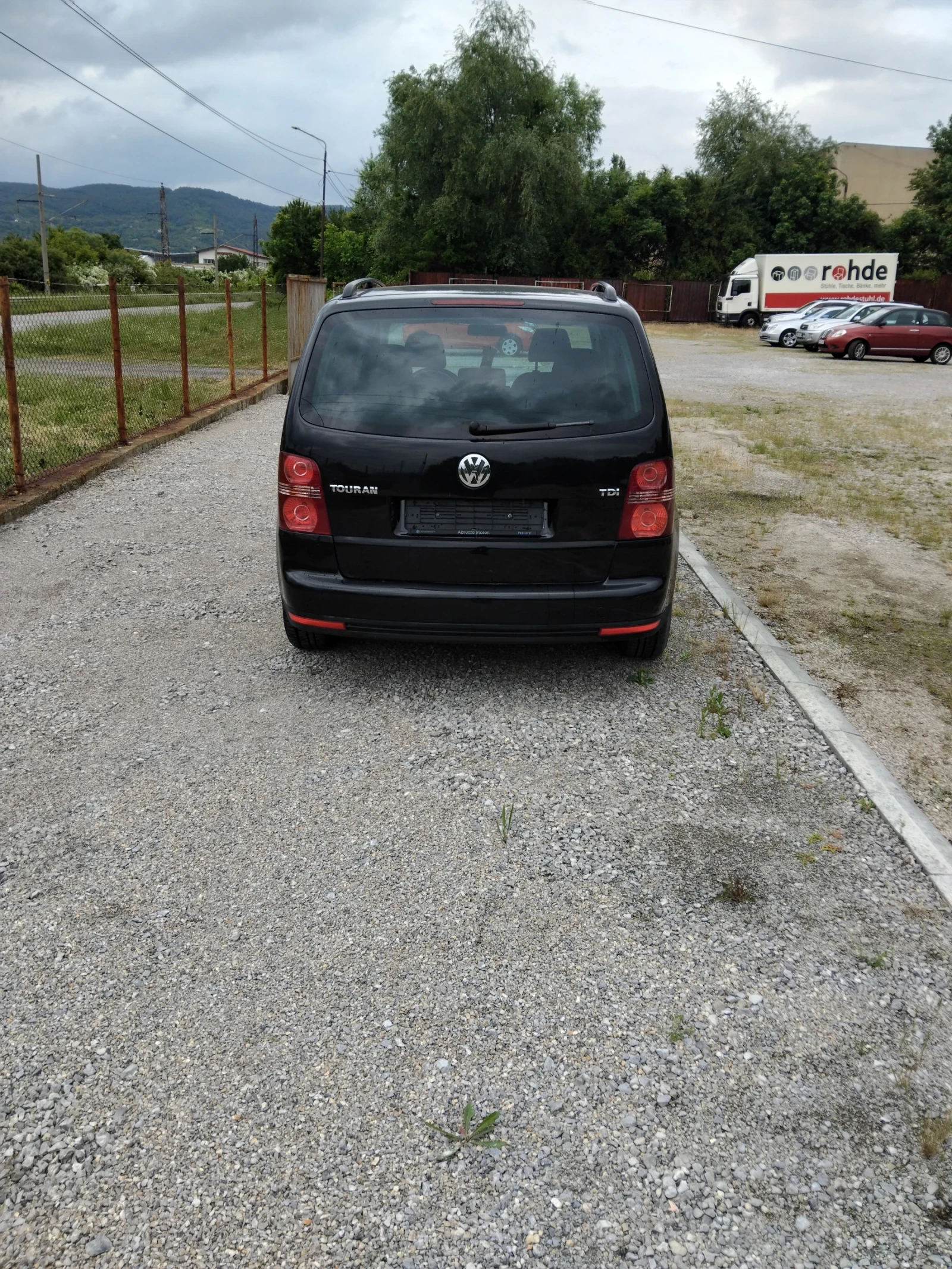 VW Touran 1.9Tdi  - изображение 2