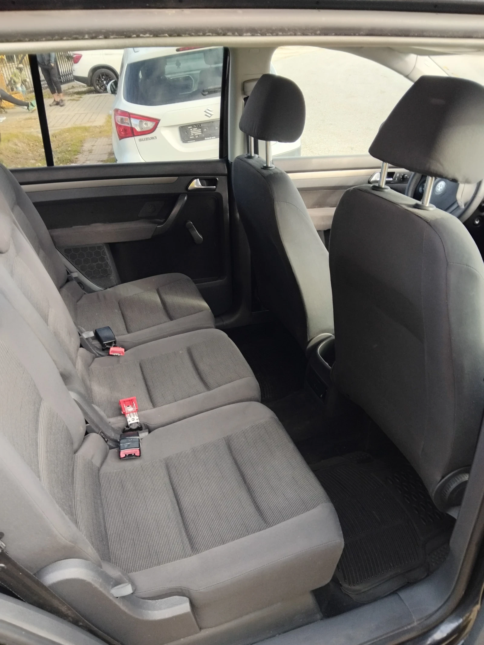 VW Touran 1.9Tdi  - изображение 6