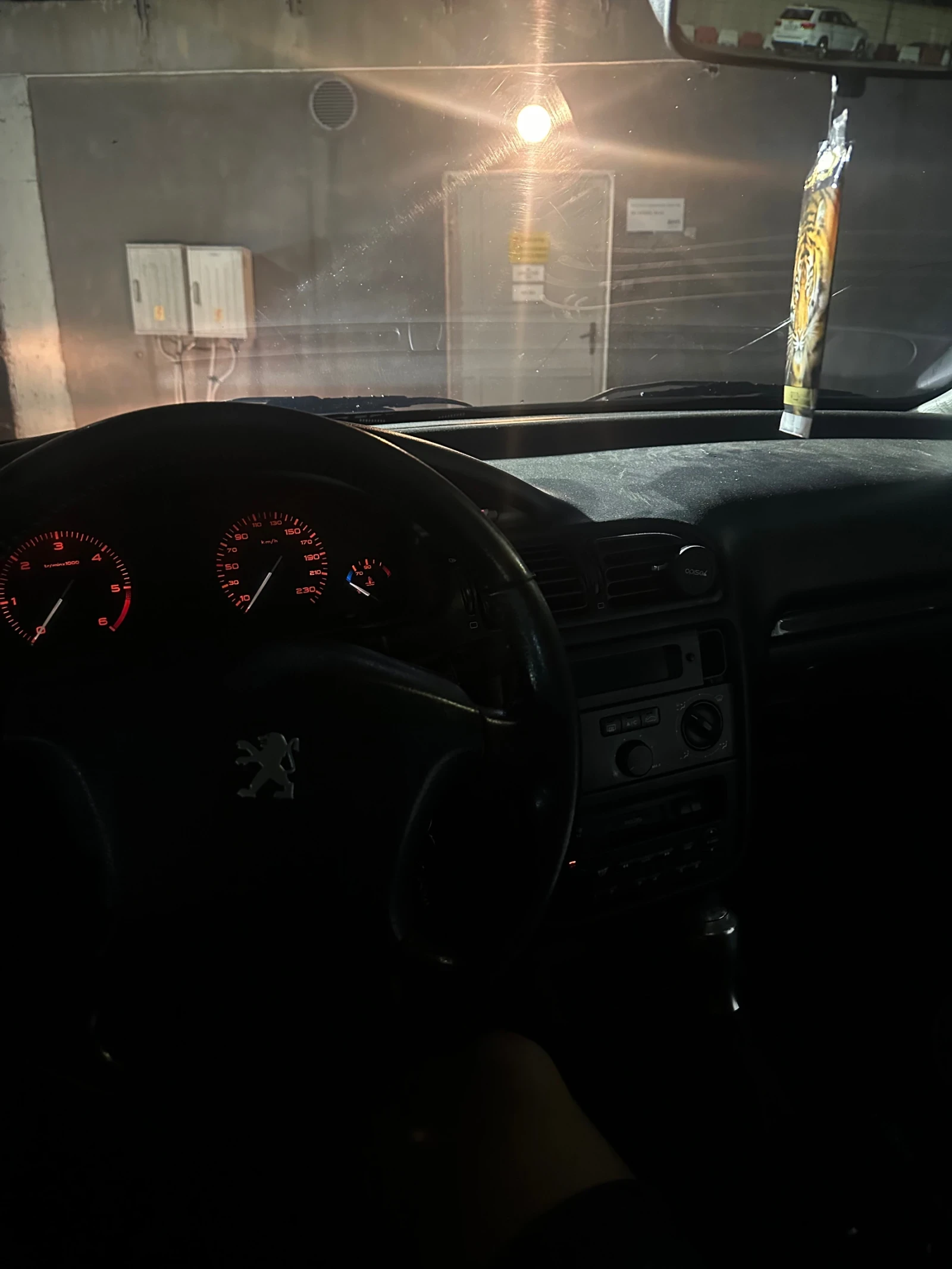 Peugeot 406 2.0 HDI - изображение 6