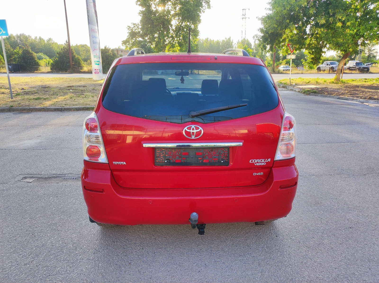 Toyota Corolla verso 2.2D4d 136к.с. Facelift 2009г - изображение 4