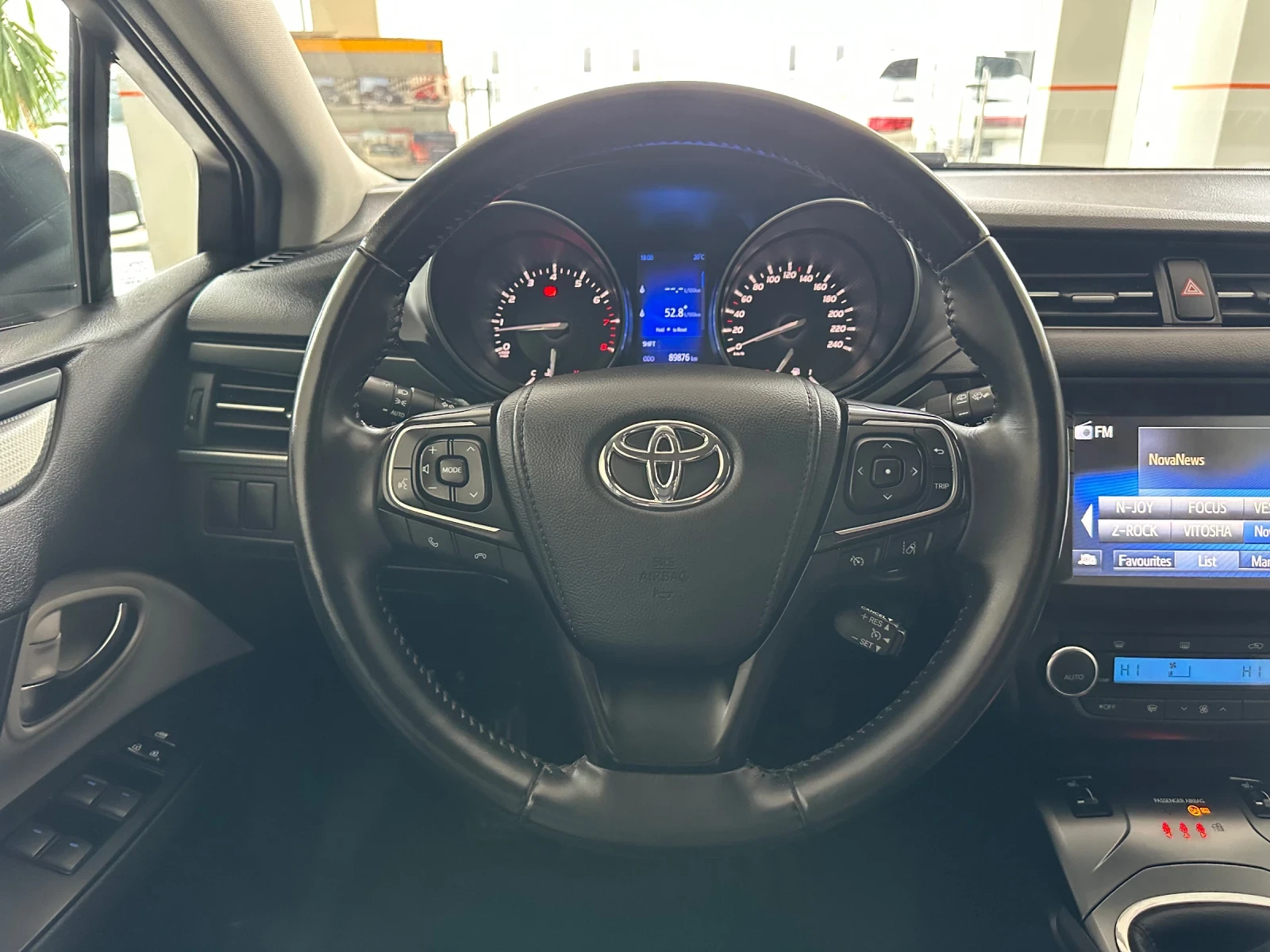 Toyota Avensis 1.8 Valvematic - изображение 10