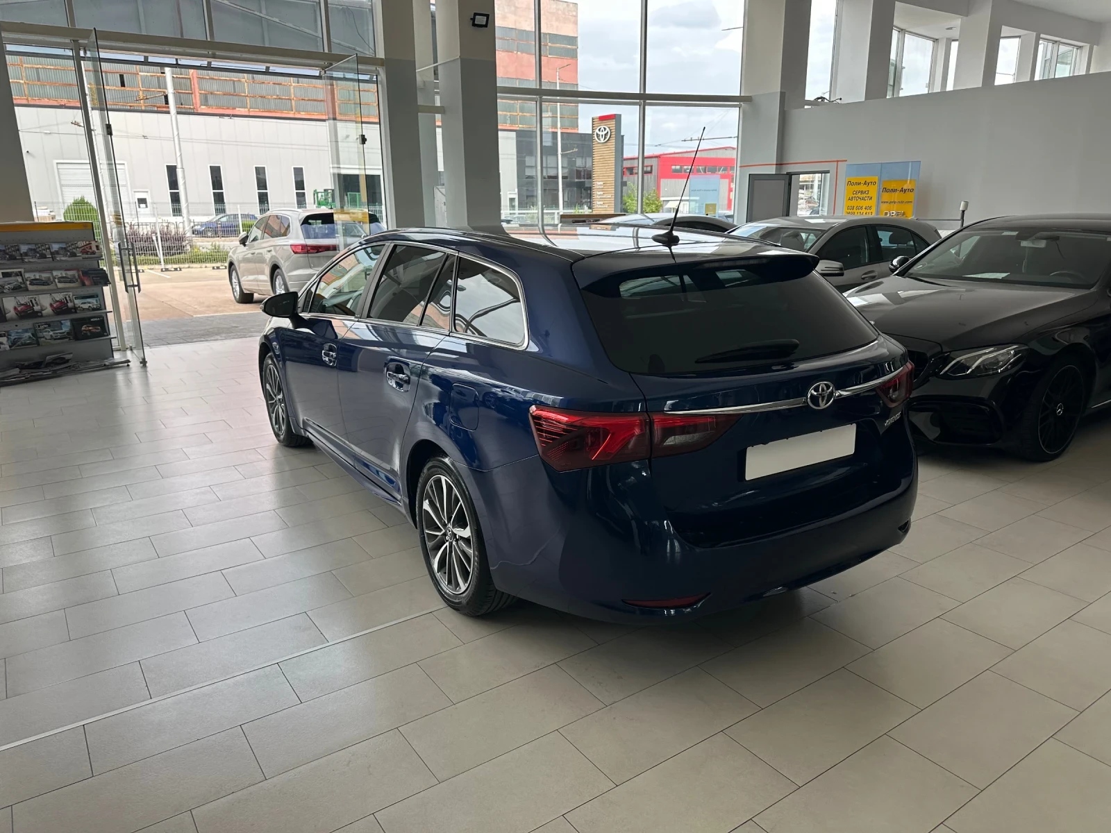 Toyota Avensis 1.8 Valvematic - изображение 4