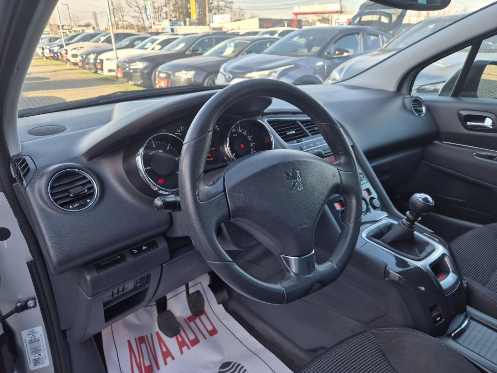 Peugeot 5008 2.0D-150кс-7 МЕСТА-ПАНОРАМА - изображение 8