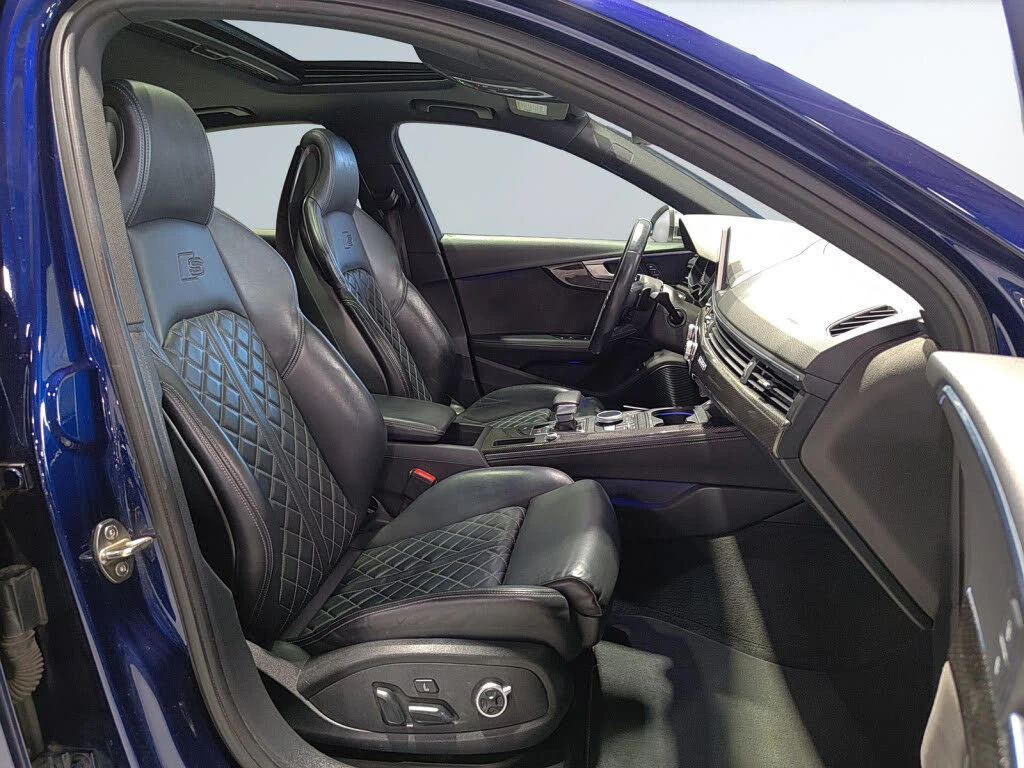 Audi S4 3.0 TFSI quattro* АвтоКредит* (Цена до БГ) , снимка 17 - Автомобили и джипове - 53938857