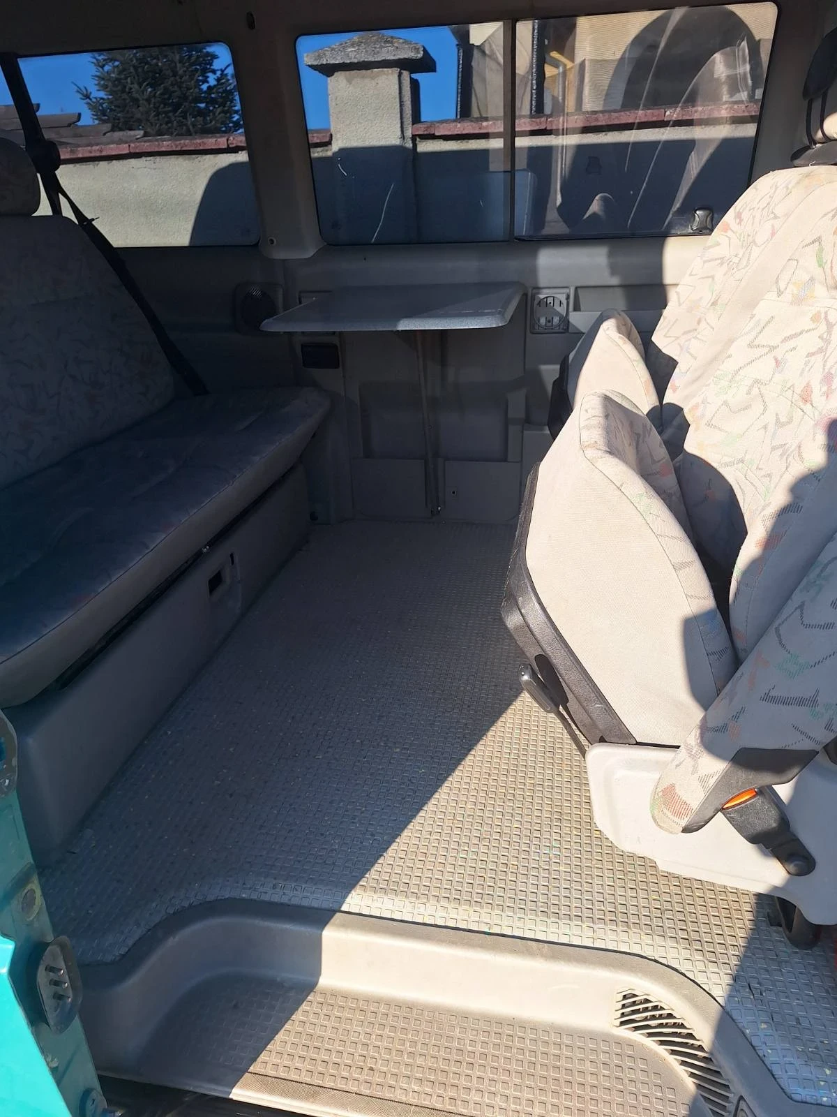 VW Multivan, снимка 3 - Автомобили и джипове - 53949960